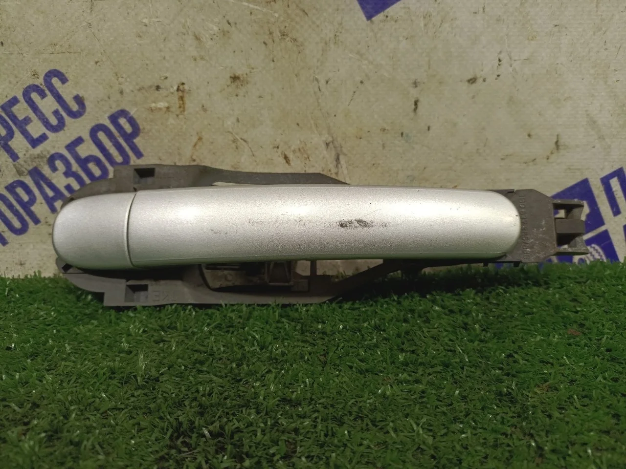 Ручка двери внешняя Volkswagen Bora 2000 3B0837207 СЕДАН 1.6 APF, задняя левая