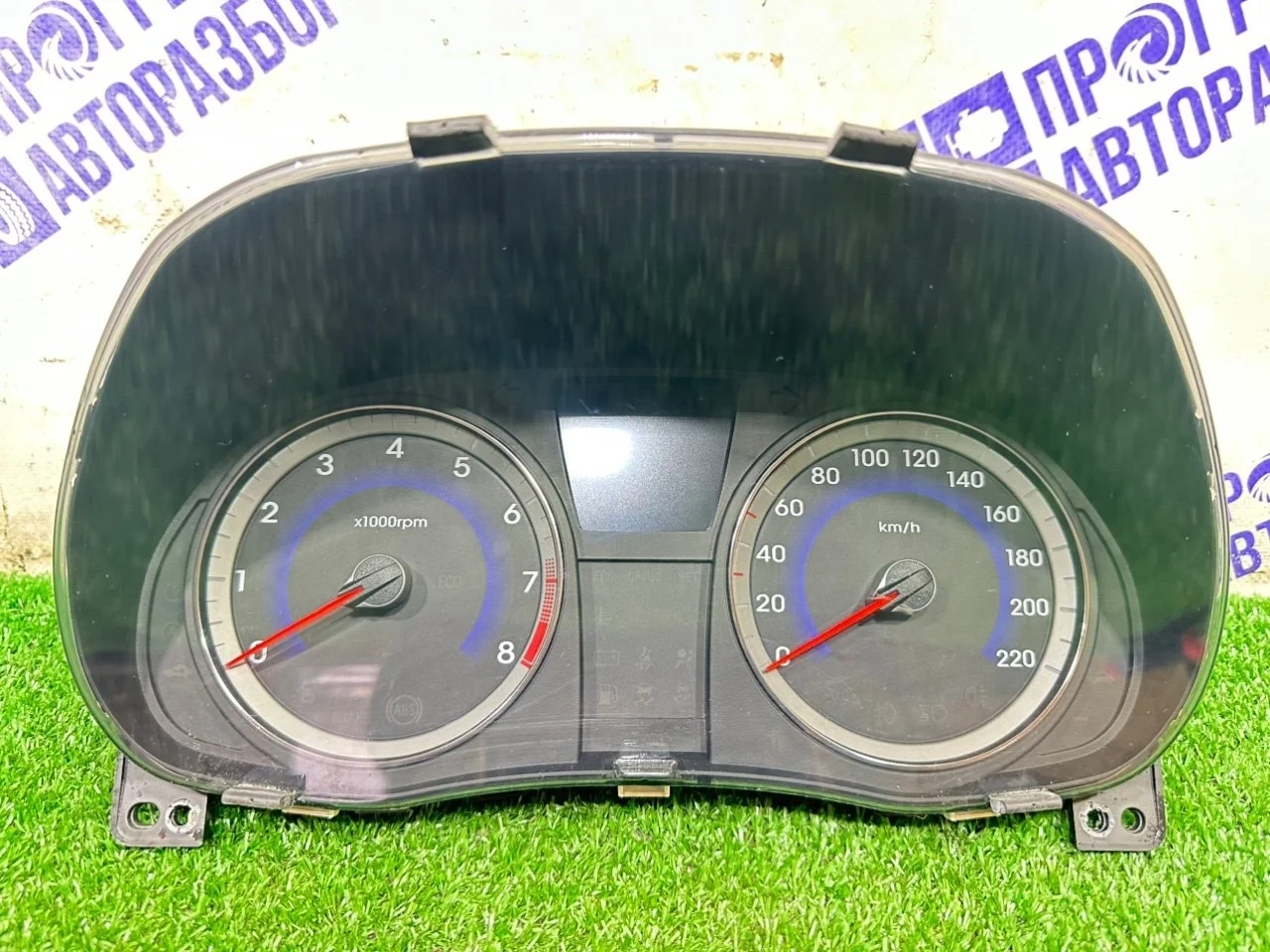 Панель приборов Hyundai Solaris 2012 940034L210 ХЭТЧБЕК 1.4 G4FA
