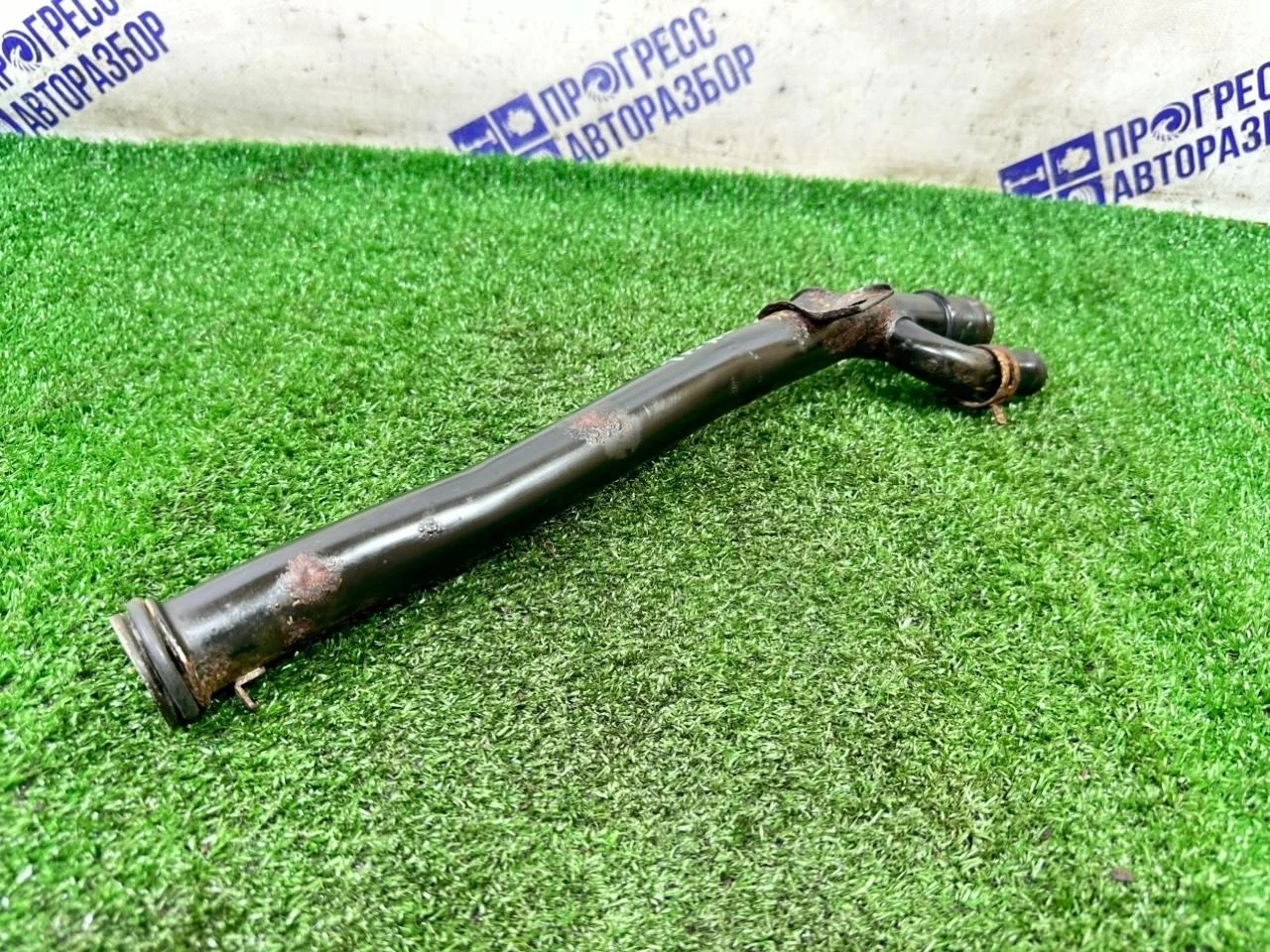 Трубка помпы Renault Logan 2012 7700869985 СЕДАН 1.4 K7J710