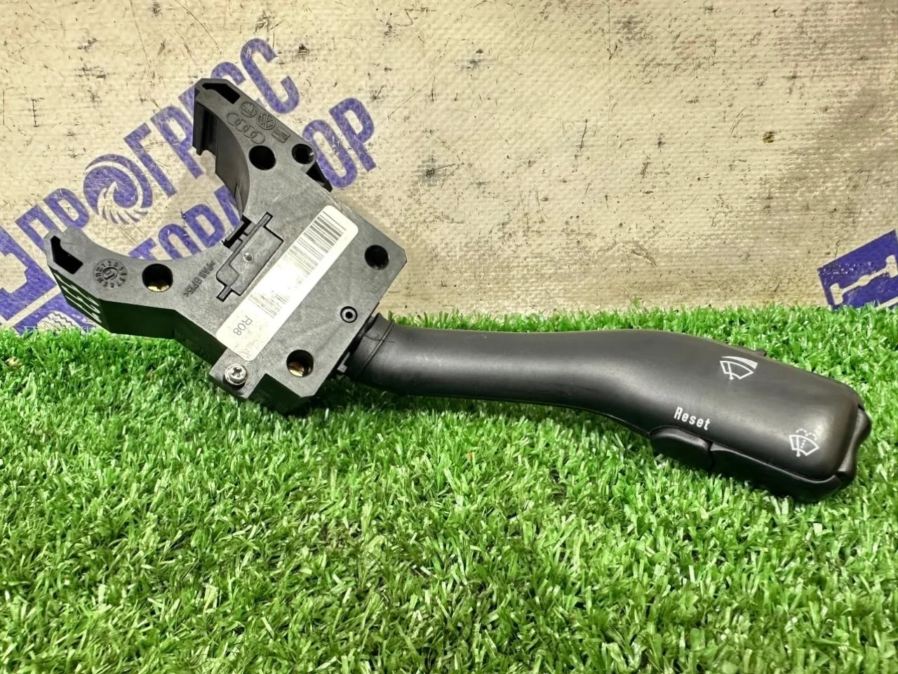 Подрулевой переключатель дворников Volkswagen Passat B5 2001 4B0953503 СЕДАН 1.8 AWM