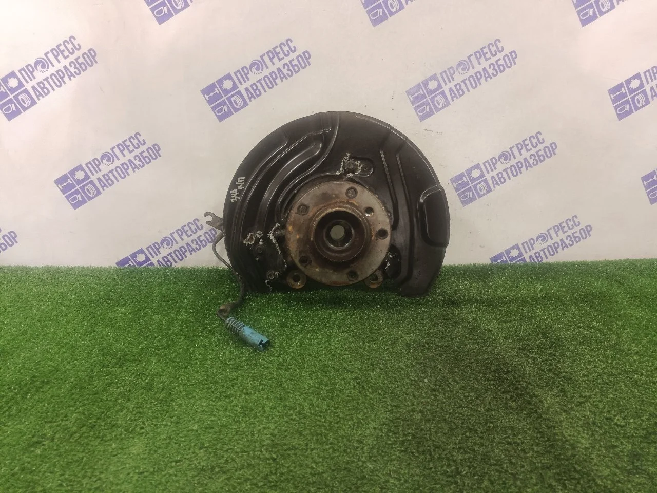 Поворотный кулак Bmw X1 E84 2012 31216788700 КРОССОВЕР 2.0 N20B20A, передний правый