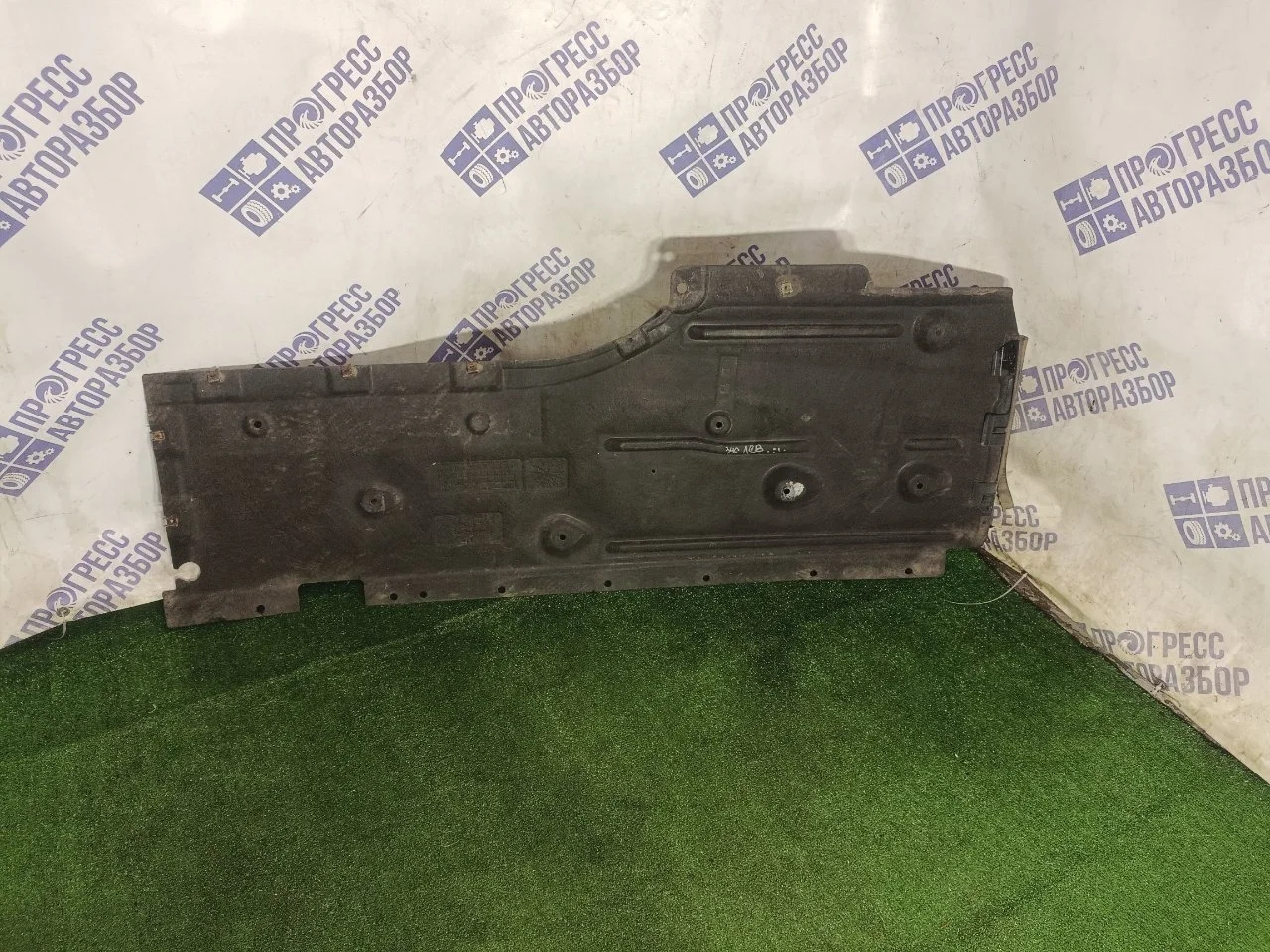 Защита днища кузова Bmw X1 E84 2012 51757059391 КРОССОВЕР 2.0 N20B20A, левая