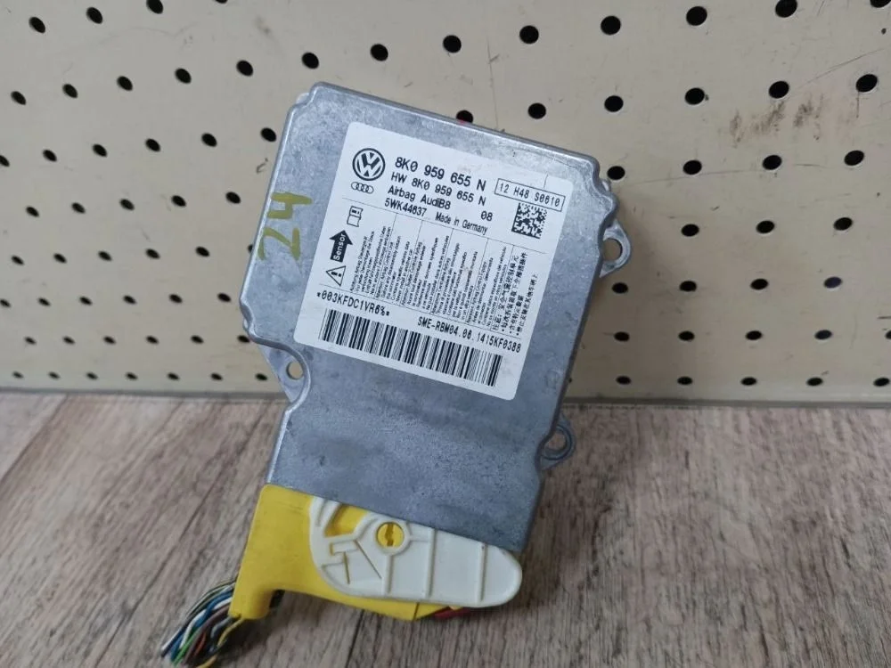 Блок управления AIR BAG Audi A4 B8 рестайлинг (2011—2015) A4 B8 рестайлинг (2011—2015) 8K2