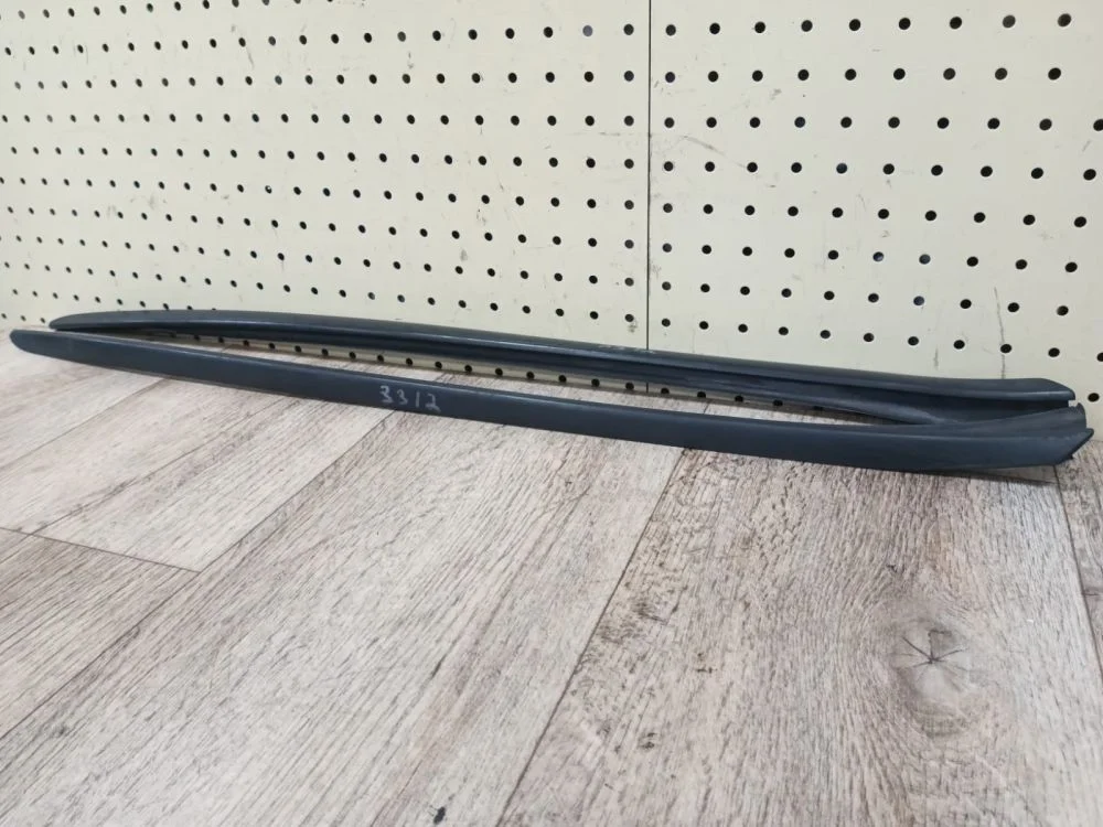 Молдинг лобового стекла Audi Q5 I рестайлинг (2012—2017) Q5 I рестайлинг (2012—2017) 8RB