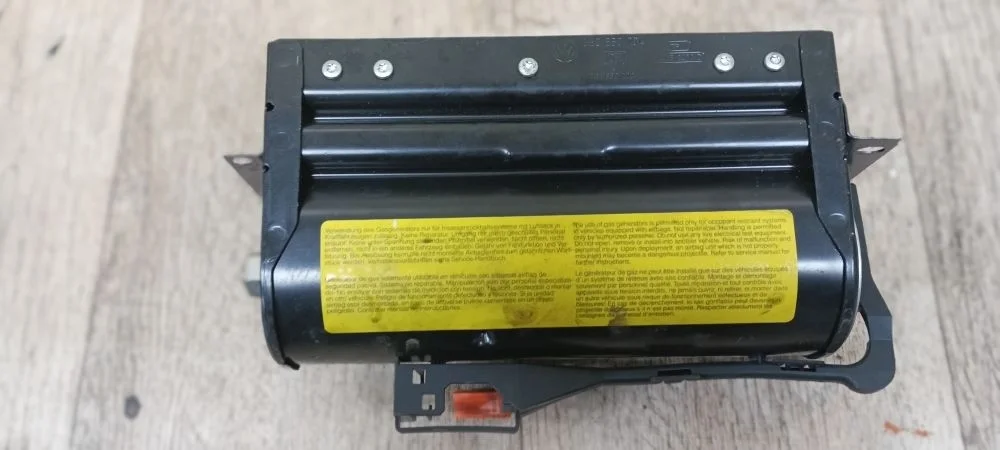 Подушка в торпедо Volkswagen Passat B5 Passat B5 (1996—2001) 3B3