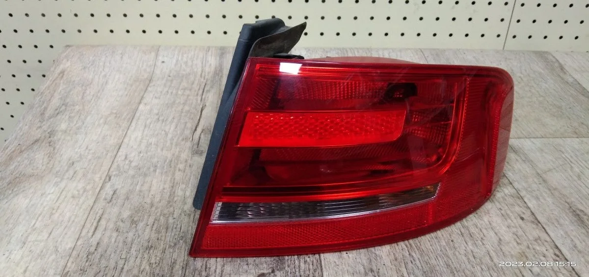 Фонарь задний наружный Audi A4 B8 (2007—2012) A4 B8 (2007—2012) 8K2