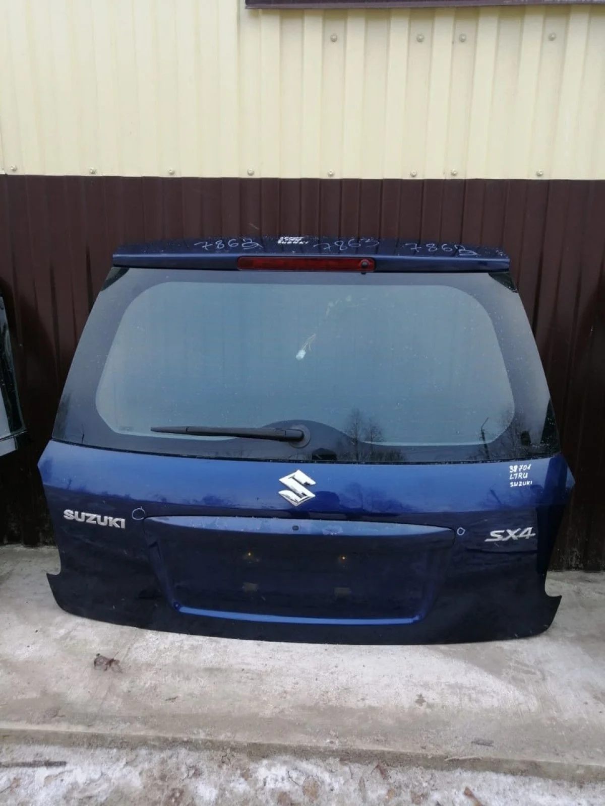 Дверь багажника Suzuki SX4 I (2006—2009) SX4 I (2006—2009) YA11S, YA21S, YA61S, YA91S, YB21S, YB61S, YB91S