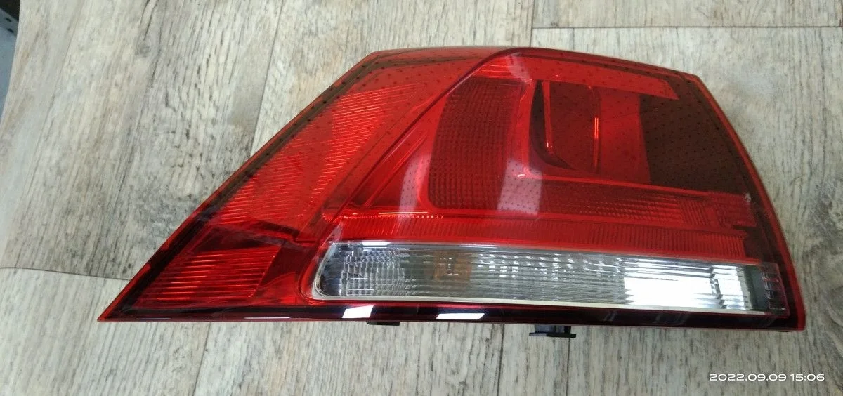 Фонарь задний наружный Volkswagen Golf Mk7 (2012—2017) Golf Mk7 (2012—2017) 5G1, AU1