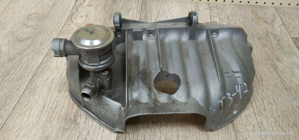 Экран тепловой Volkswagen Golf GTI IV (1998—2005) Golf GTI IV (1998—2005) 1U2, 1U5