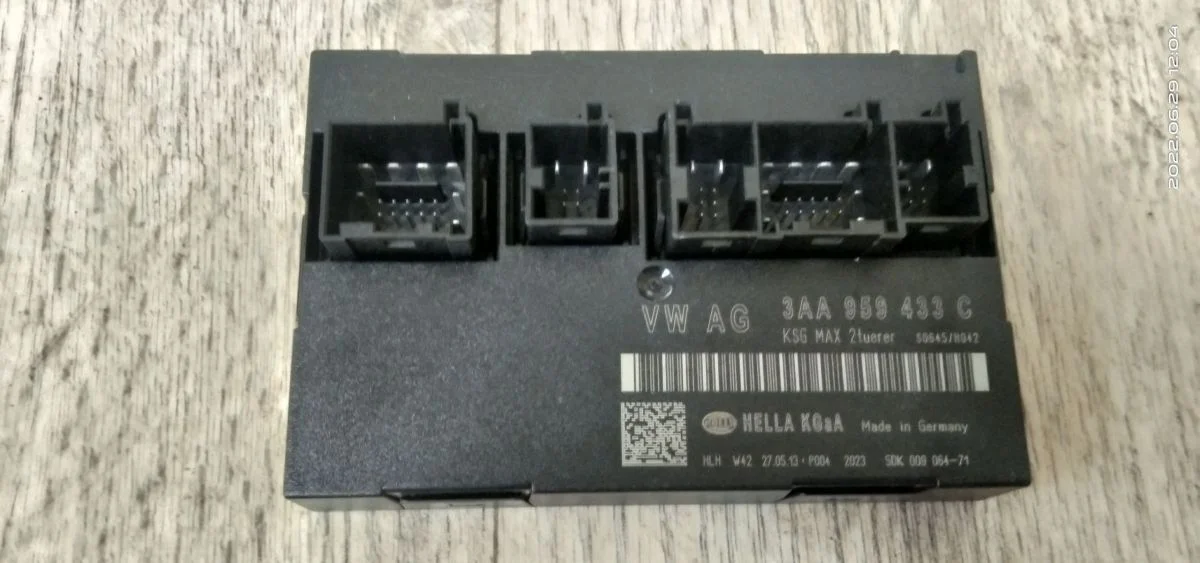 Блок комфорта Volkswagen Passat B7 (2010—2015) Passat B7 (2010—2015) 362, 365, 358