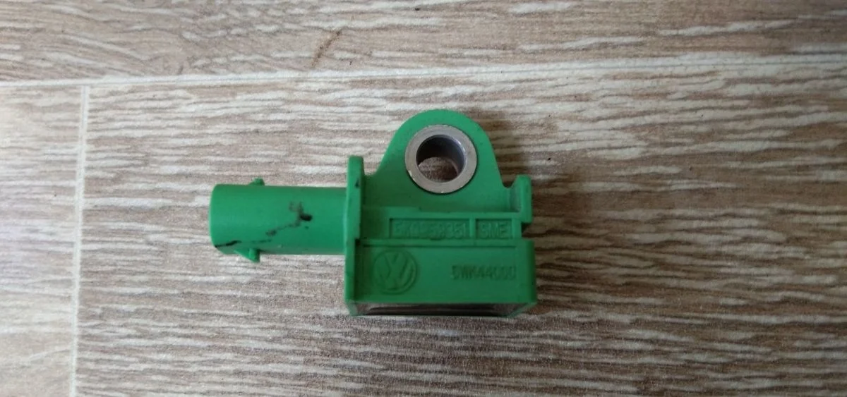 Датчик AIR BAG Volkswagen Golf Mk6 (2008—2012) Golf Mk6 (2008—2012) 5K1