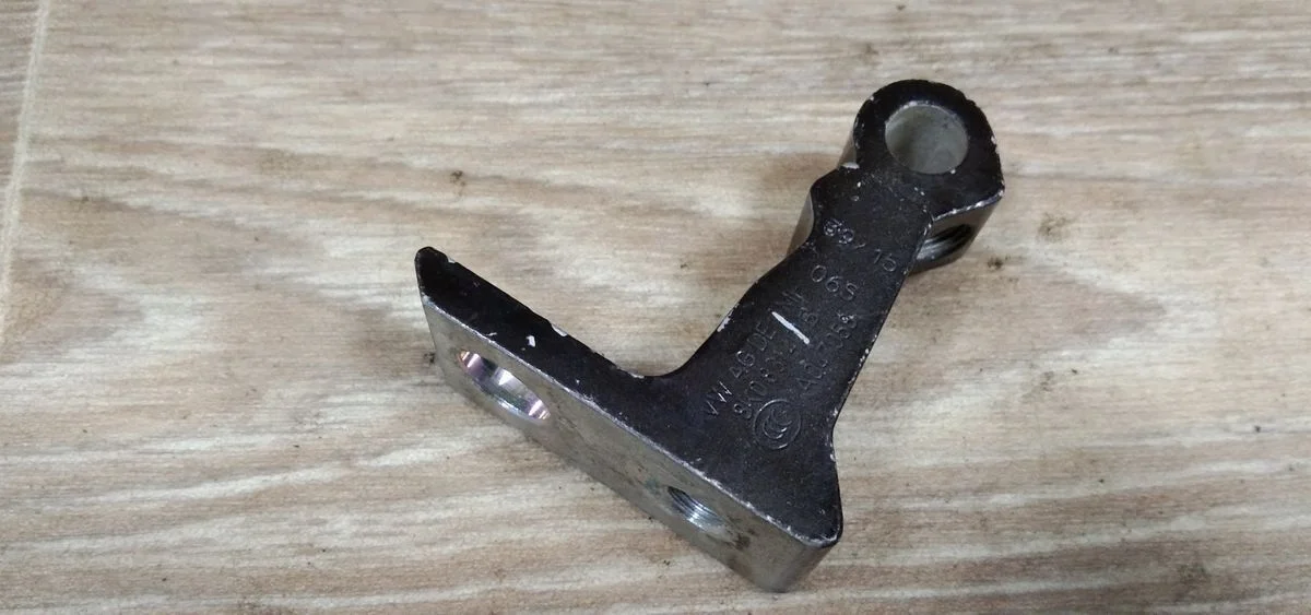 Петля двери Volkswagen Golf Mk6 (2008—2012) Golf Mk6 (2008—2012) 5K1
