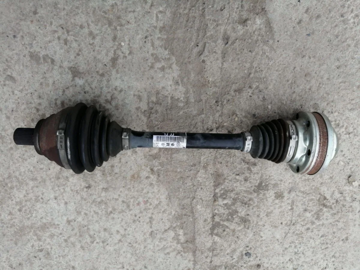 Привод передний левый Volkswagen Golf Mk6 (2008—2012) Golf Mk6 (2008—2012) 5K1
