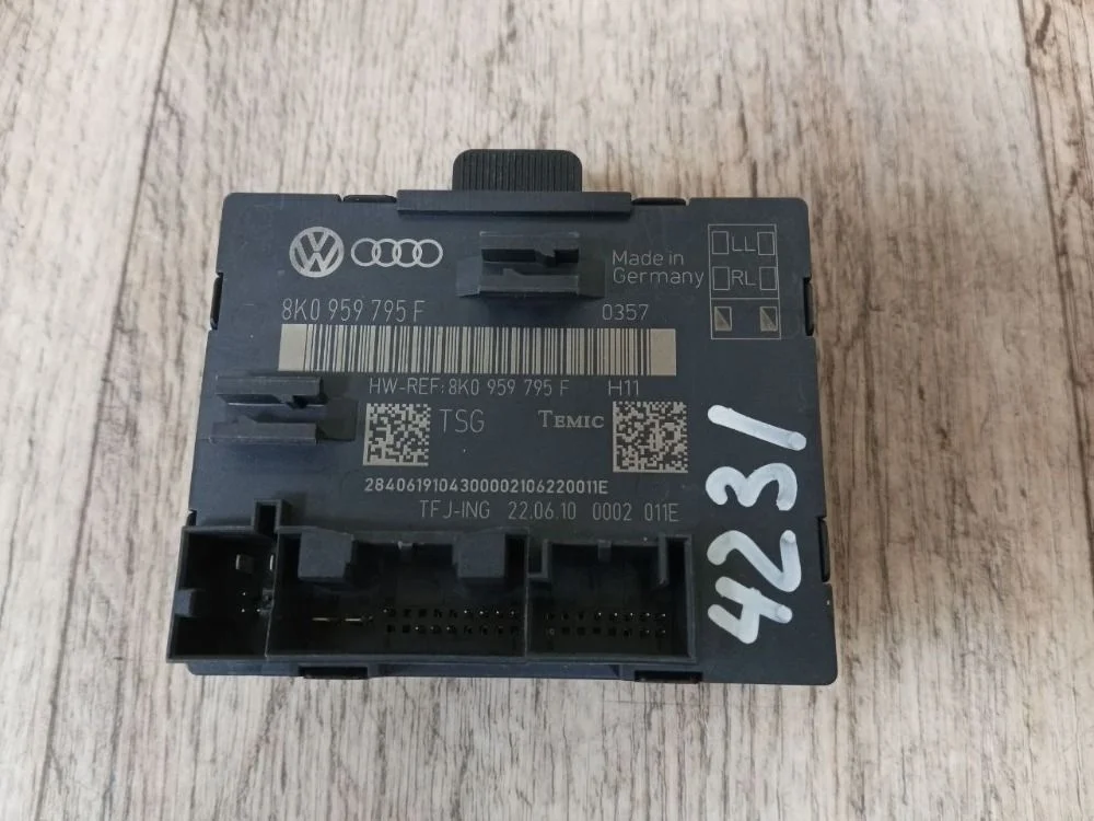 Блок комфорта Audi Q5 I (2008—2012) Q5 I (2008—2012) 8R