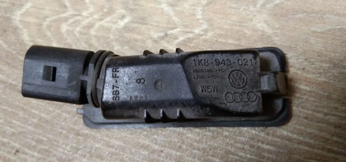 Фонарь подсветки багажника Volkswagen Golf Mk6 (2008—2012) Golf Mk6 (2008—2012) MK7, 5G1