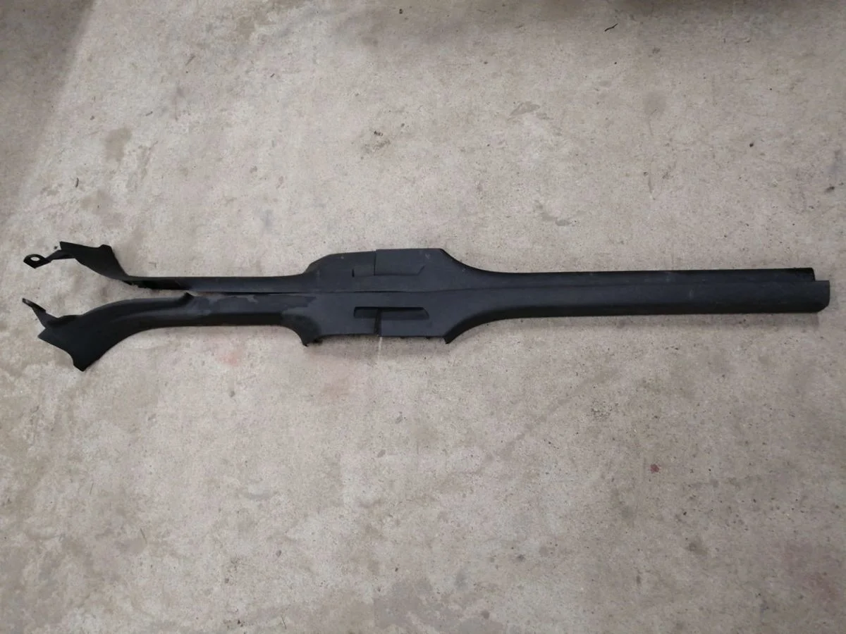 Накладка порога (внутренняя) Volkswagen Jetta VI (2010—2015) Jetta VI (2010—2015) 162, 163, AV2, AV3, AY2, AY3