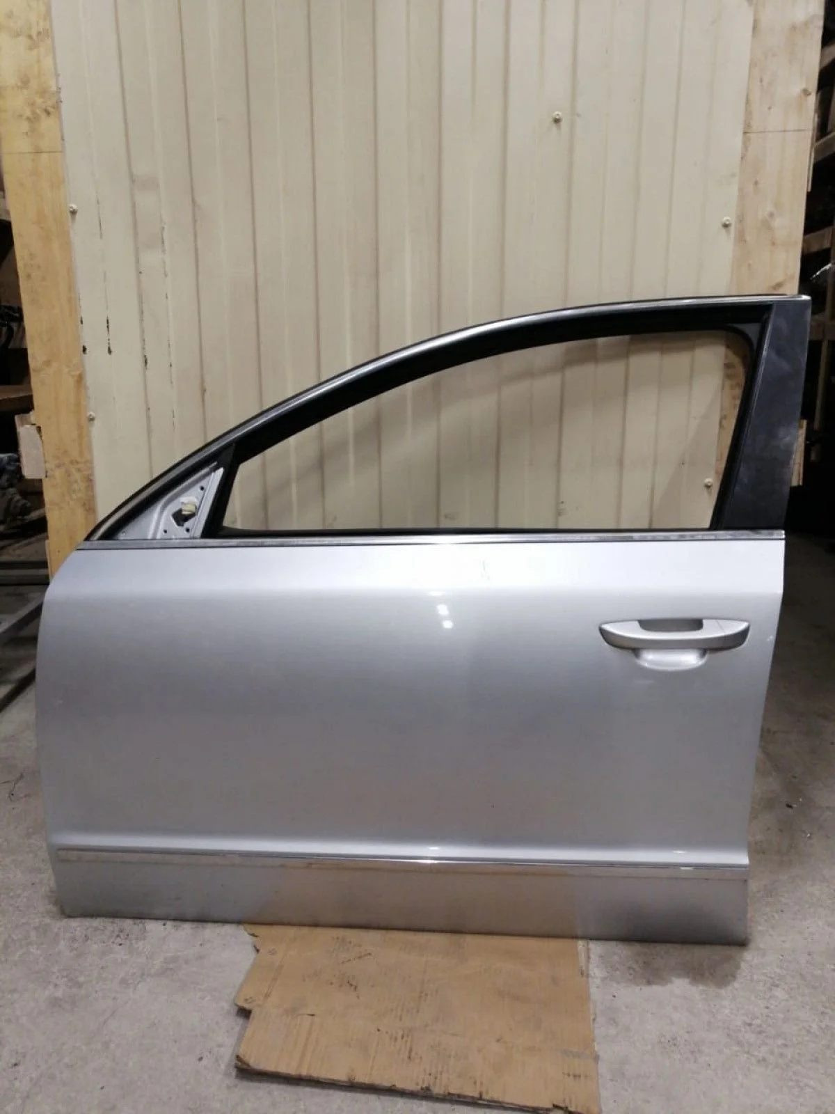 Дверь передняя для Skoda Superb (3T) 3T0831055 Superb II (2008—2013)