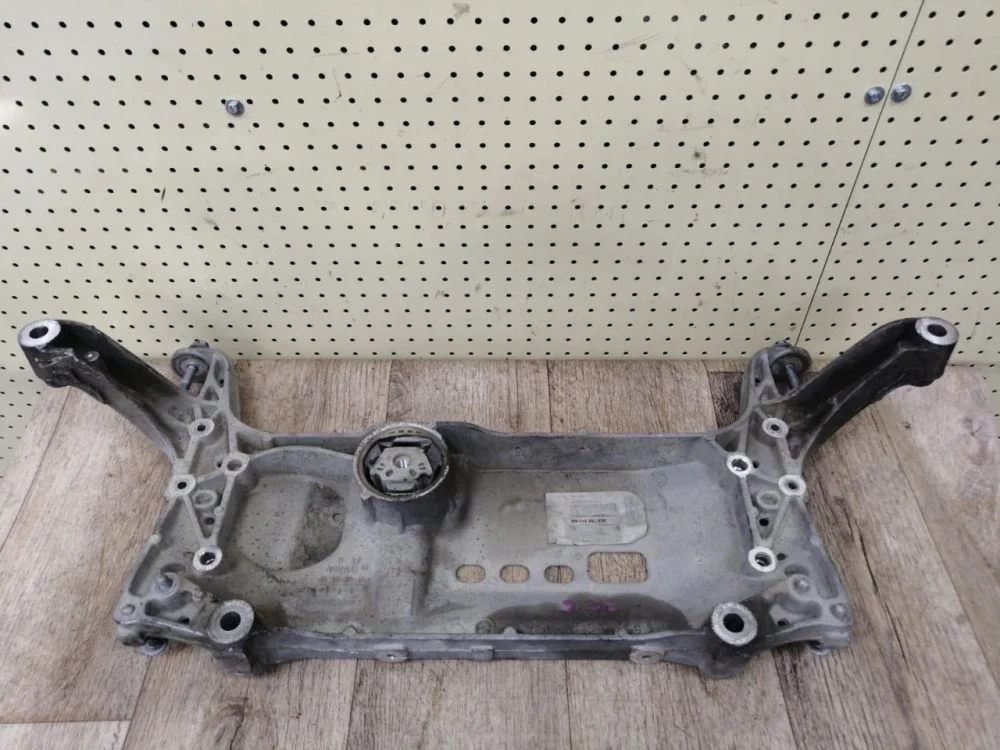 Подрамник передний Volkswagen Tiguan 1 5N Tiguan I (2007—2011) 5N1