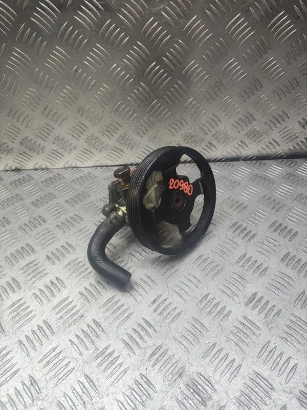 Насос ГУРа Mitsubishi Lancer 9 MN184075 4G18