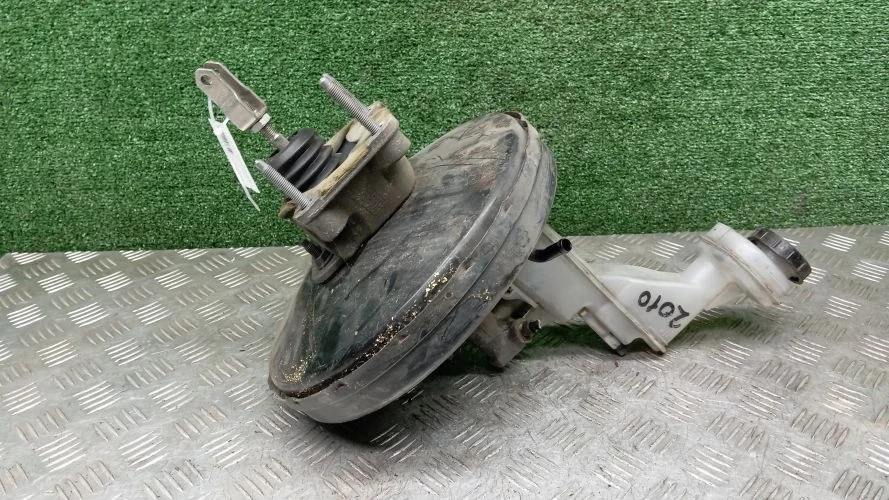 главный тормозной цилиндр Renault M9R QM5,HY0 Renault Samsung,Koleos M9R QM5,HY0 D6010JG81B,D6010JG81A
