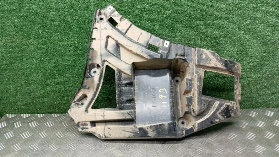 крепление бампера Bmw B47D20A F25 Bmw X3 B47D20A F25 51127338764