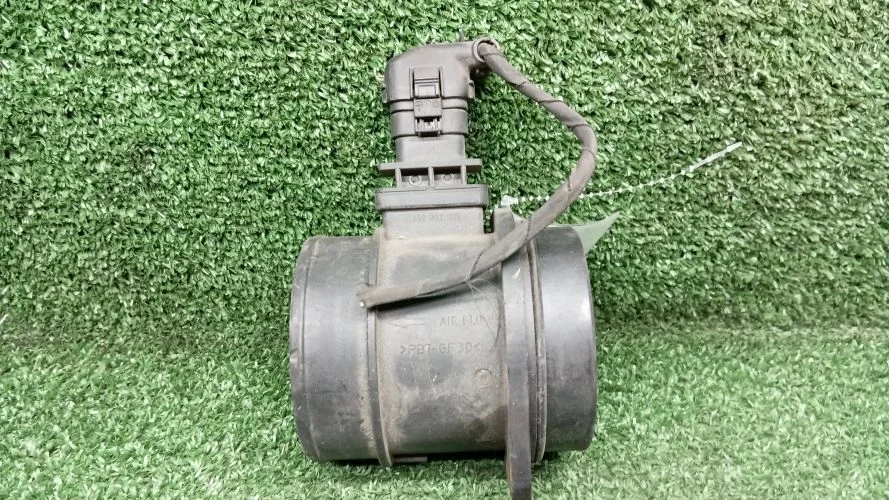 датчик расхода воздуха Kia,Hyundai D4CB,D4EB,J3 BL,CM,PU,TQ,HR Kia,Hyundai Sorento,Santa Fe,Bongo,Grand Starex,Porter D4CB,D4EB,J3 BL,CM,PU,TQ,HR 2816427800,9220930006