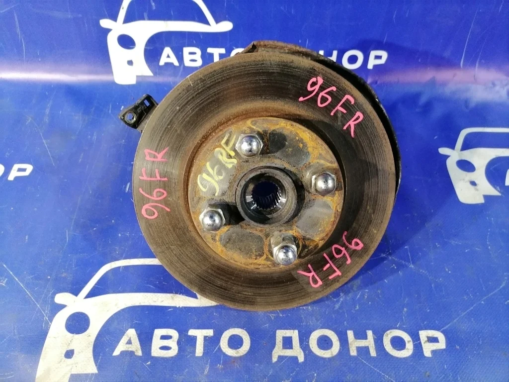 ступица TOYOTA COROLLA RUNX NZE121 1NZFE