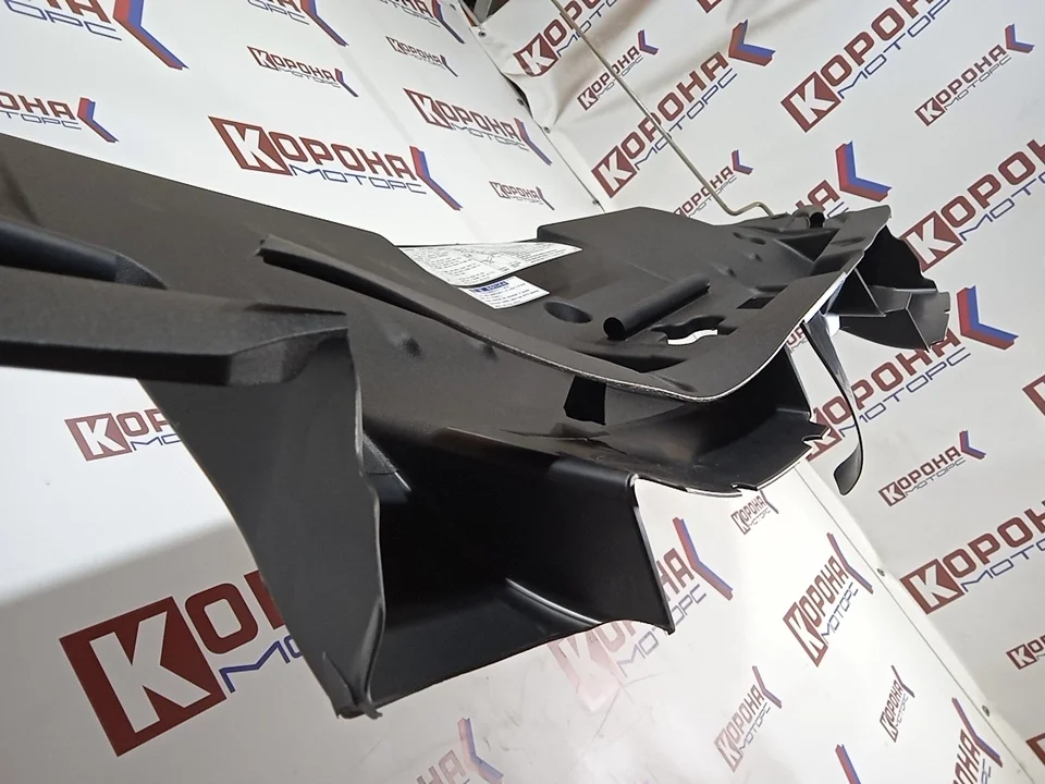 Накладка замка капота 2008-2015 Уценка трещина, под восстановление