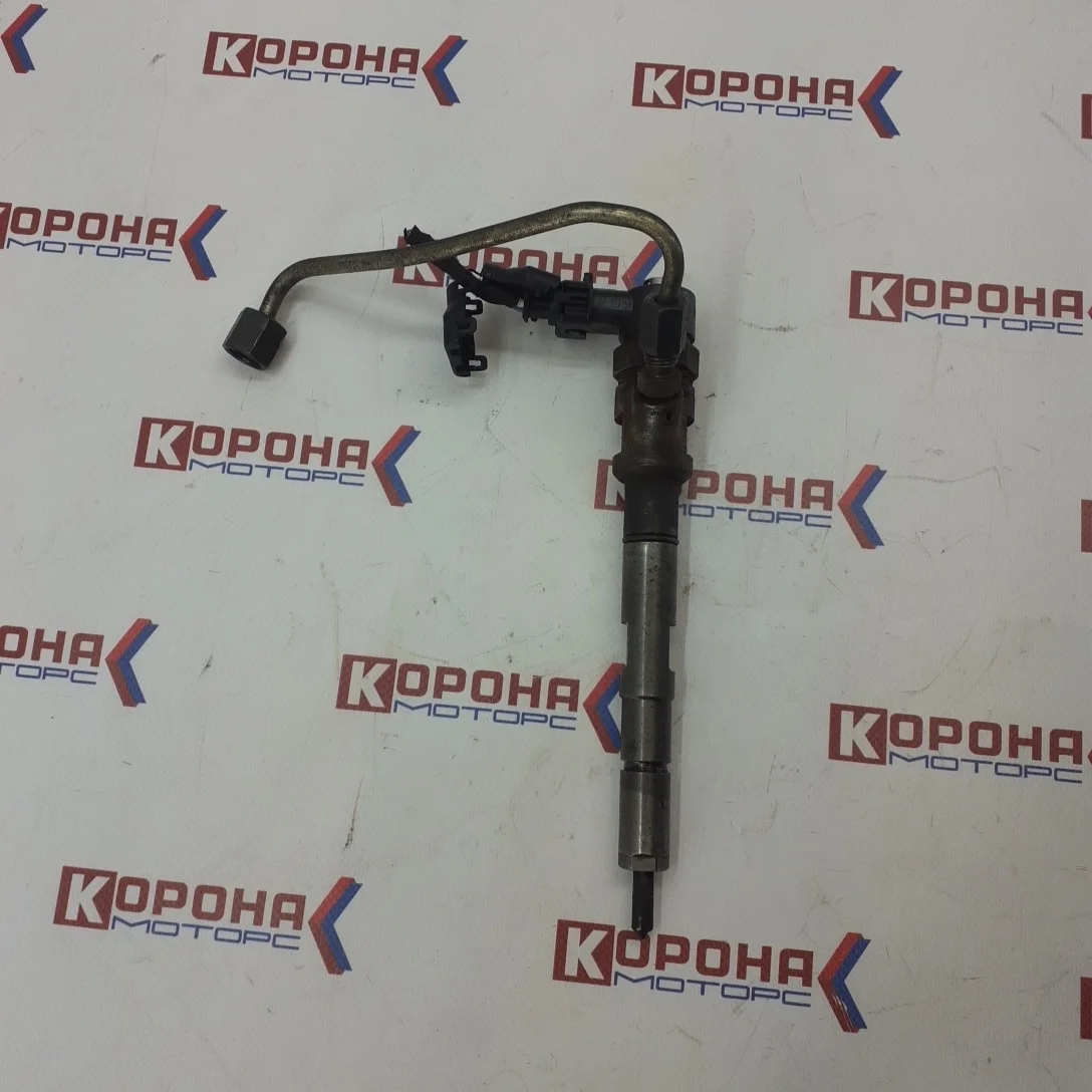 Форсунка топливная D4CB Б/У Б/У