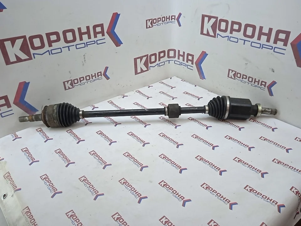 Привод правый 1.6 1.8 АКПП с 2012 года Б/У оригинал, целый, из Кореи