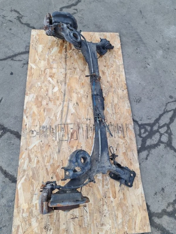 Балка подвески сборе Peugeot 3008 2010 U5