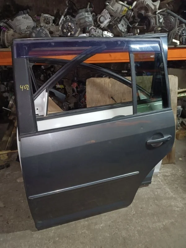 Дверь Volkswagen Touran 2011 1T