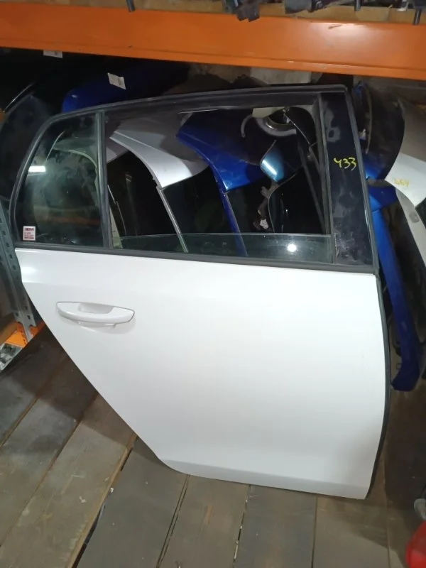 Дверь Volkswagen Golf 6 2011 5K1