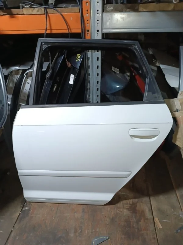 Дверь Audi A3 2009 8P