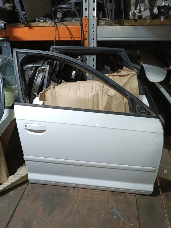 Дверь Audi A3 2009 8P
