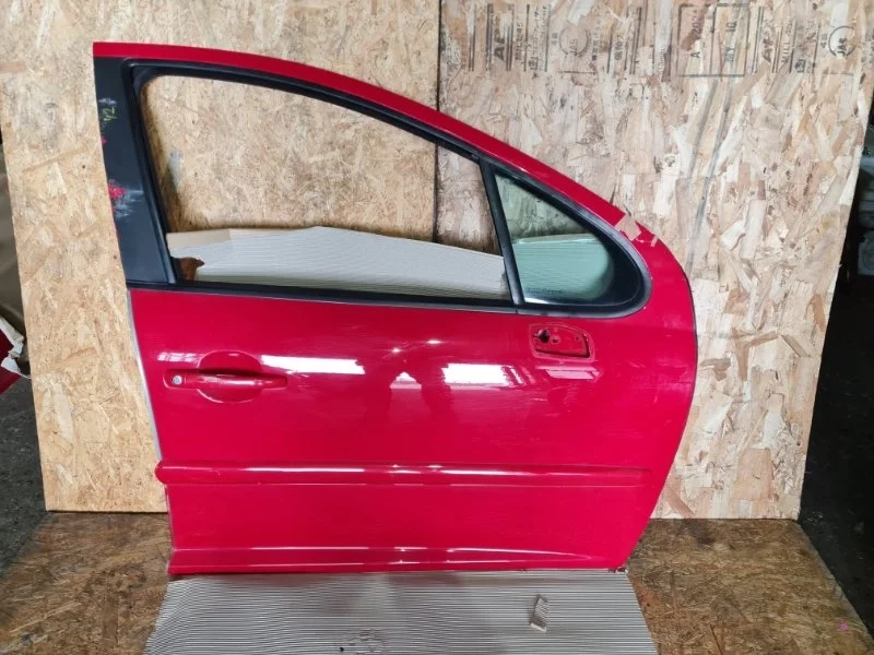 Дверь Peugeot 207 2007 хечбек