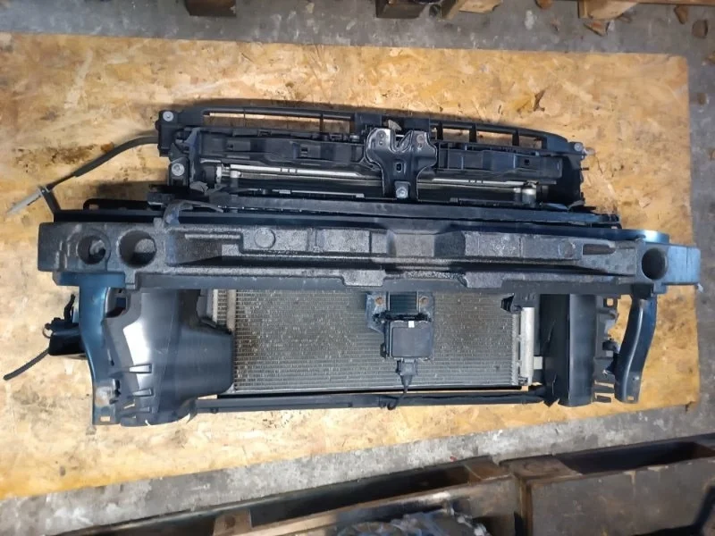 Панель передняя в сборе Volkswagen GOLF 7 2014 5G1