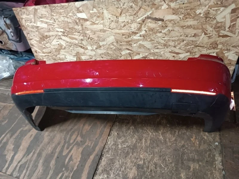 Бампер Volkswagen Golf 2008 5