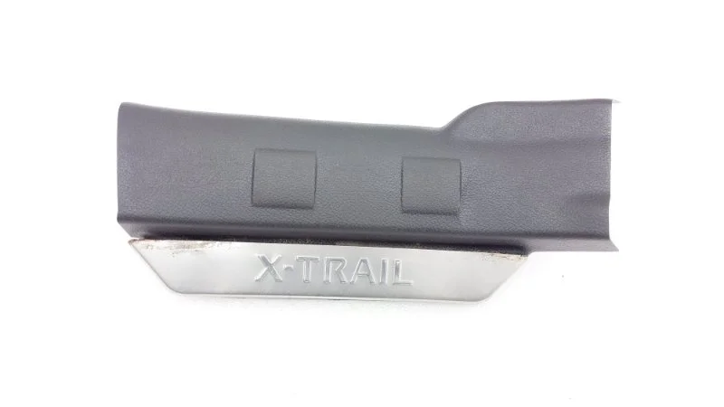 Накладка порога Nissan X-Trail 2011 T31