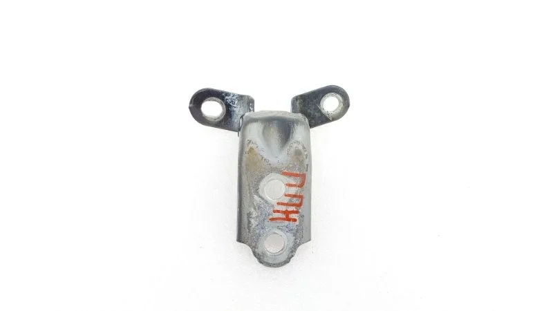 Петля двери Hyundai I30 2008 FD