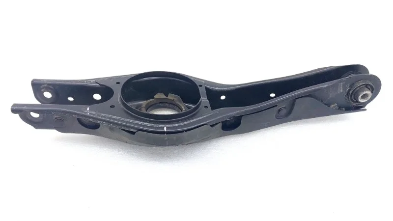Рычаг подвески Kia K5 2021 DL3