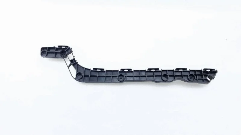 Кронштейн бампера Toyota Land Cruiser 2014 VDJ200