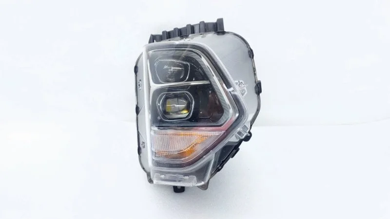 Фара Hyundai Santa Fe 2020 TM