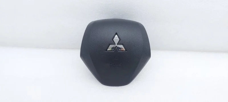 Подушка безопасности в руль Mitsubishi Outlander 2021 GF3W