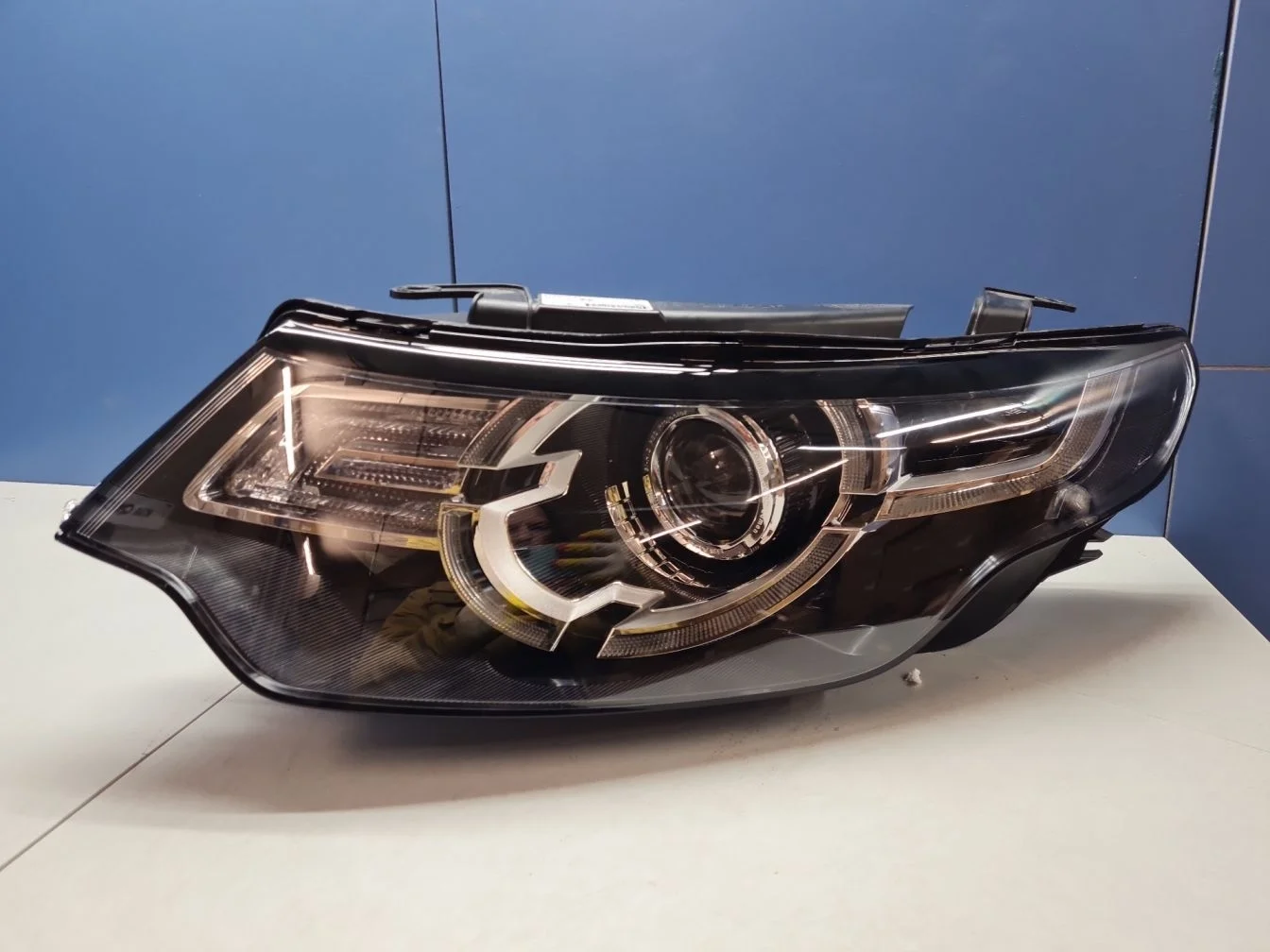 Фара левая для Land Rover Discovery Sport 2014-