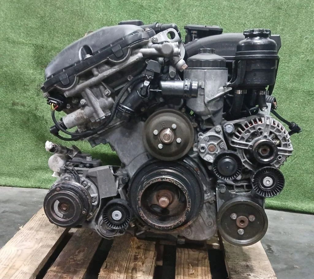 Двигатель BMW M54B25 256S5