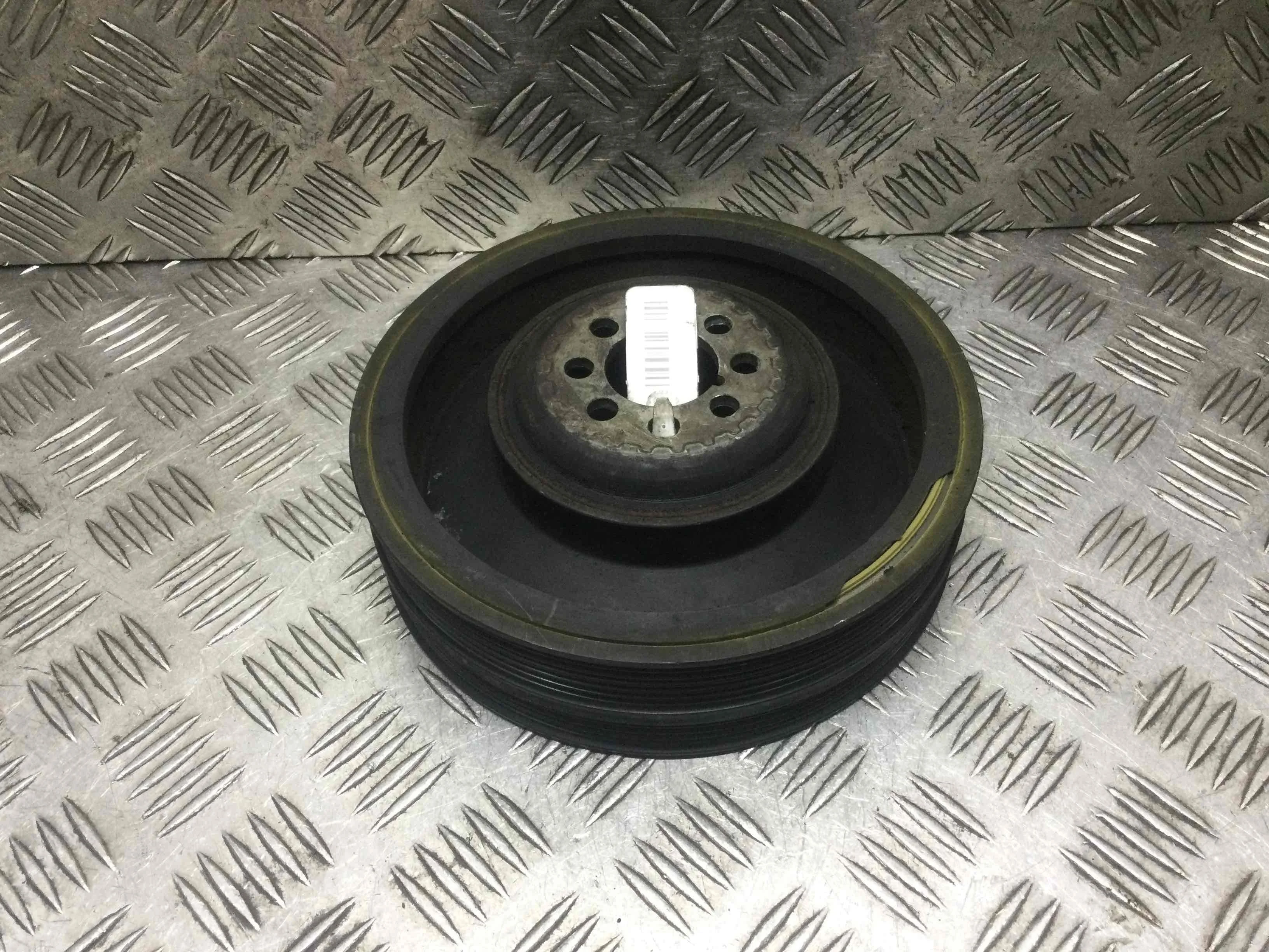 Шкив коленвала Audi A6 C5/4B (1997-2004) дизель 2.5 TDI Механика Универсал