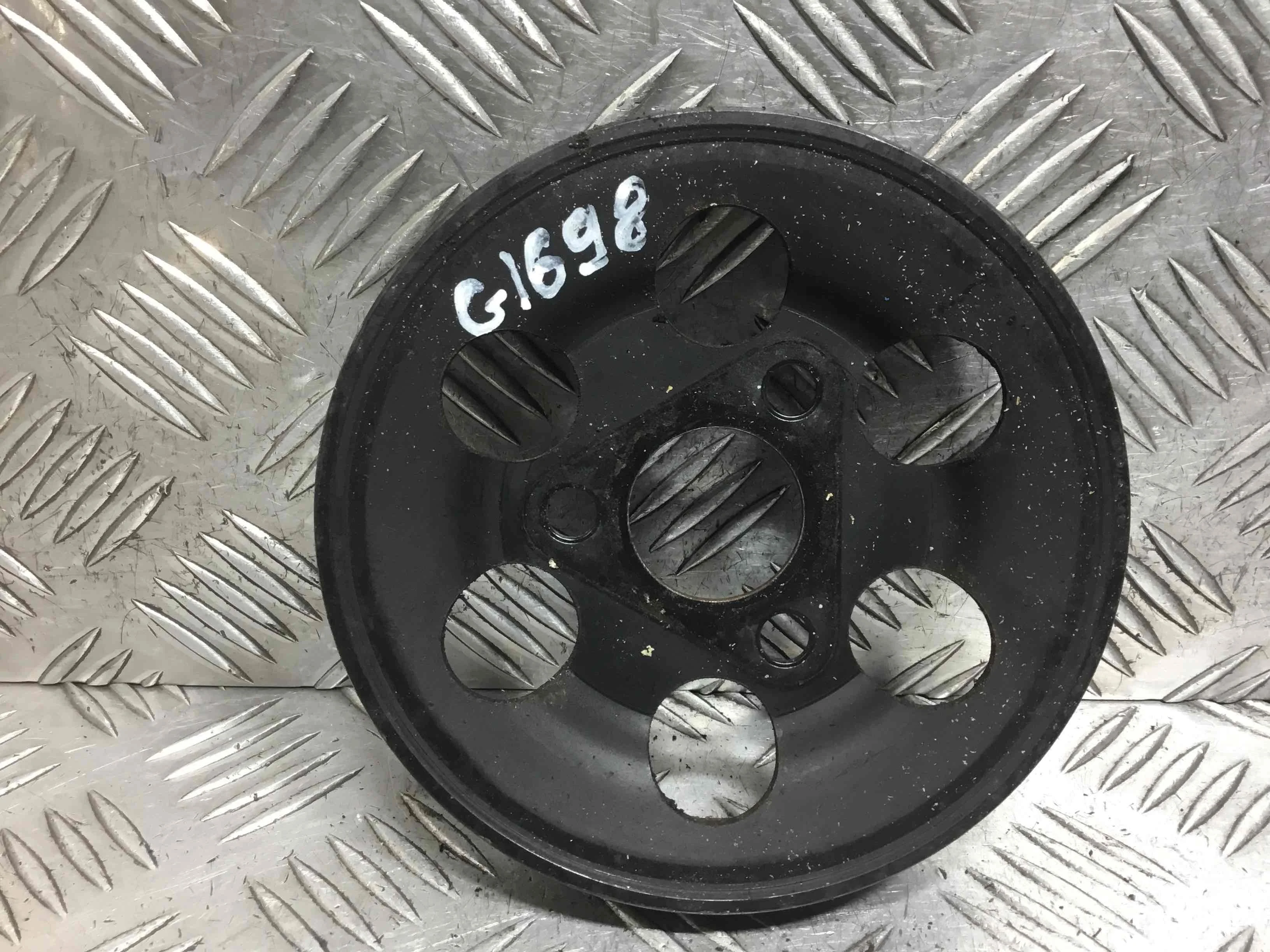 Шкив насоса гидроусилителя Audi A4 B5 (1994-1999) бензин 1.8 i Механика Седан