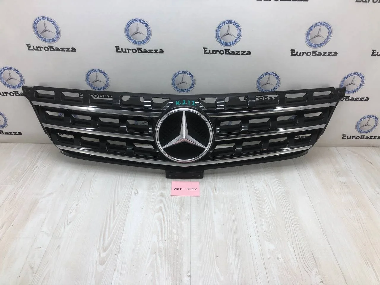 Решетка радиатора Mercedes W166