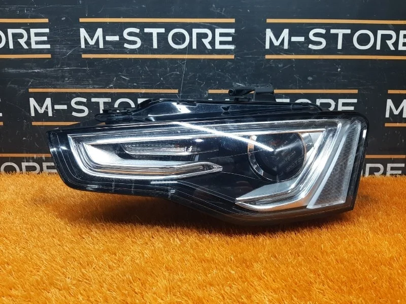 Фара Audi A5 2013 8T